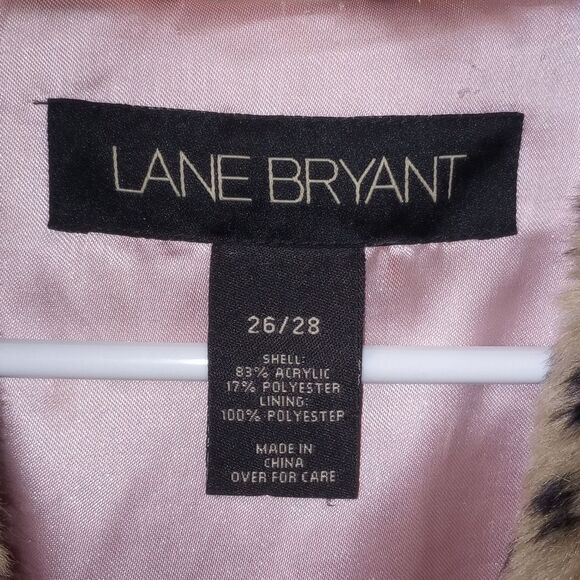 Lane Bryant Faux Fur Leopard Coat Size 26/28 EUC P2P 28 In - Picture 3 of 7